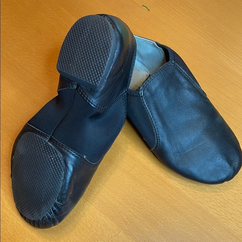 Dance shoes